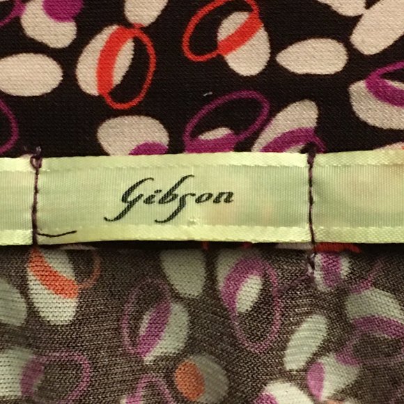 GIBSON Short Sleeve Graphic Wrap Dress - Picture 9 of 10